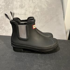 Hunter Rain Boots Womens Size 6 Black Chelsea Ankle Waterproof Rubber Shoes EU37